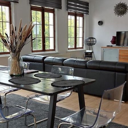 The View - Spacious 2 Bdr Appt In With View Antuérpia Exterior foto